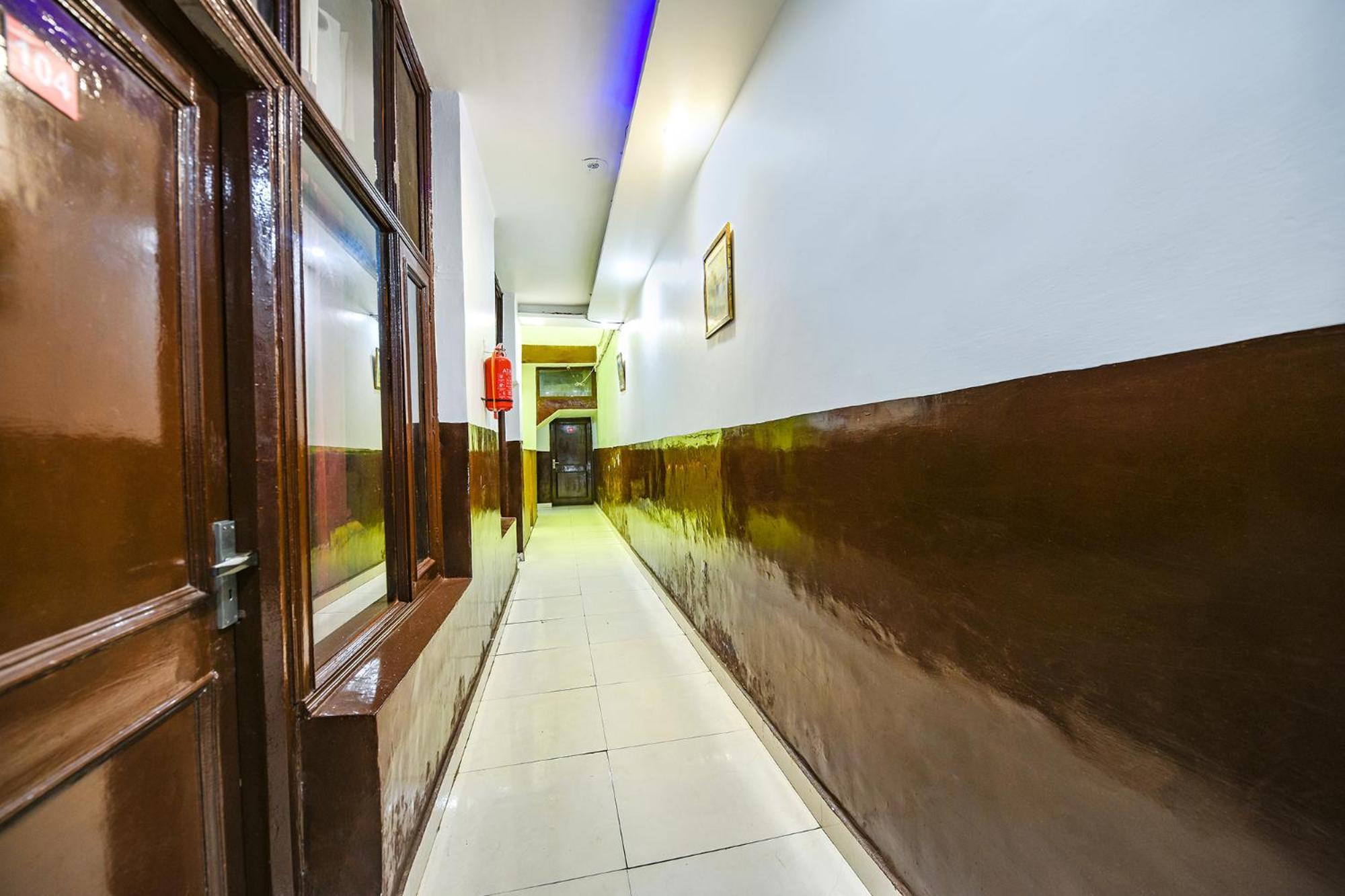 Hotel Fabexpress Diamond Sec 45 Chandīgarh Exterior foto